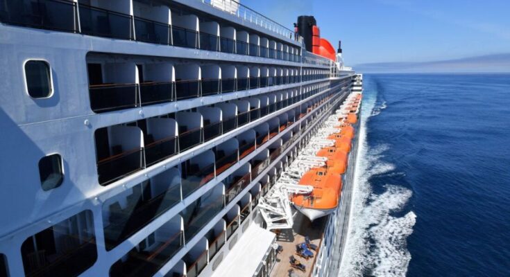 The Cunard cruise liner RMS Queen Mary 2 was among several ships to experience an outbreak of vomiting and diarrhea caused by norovirus in December.